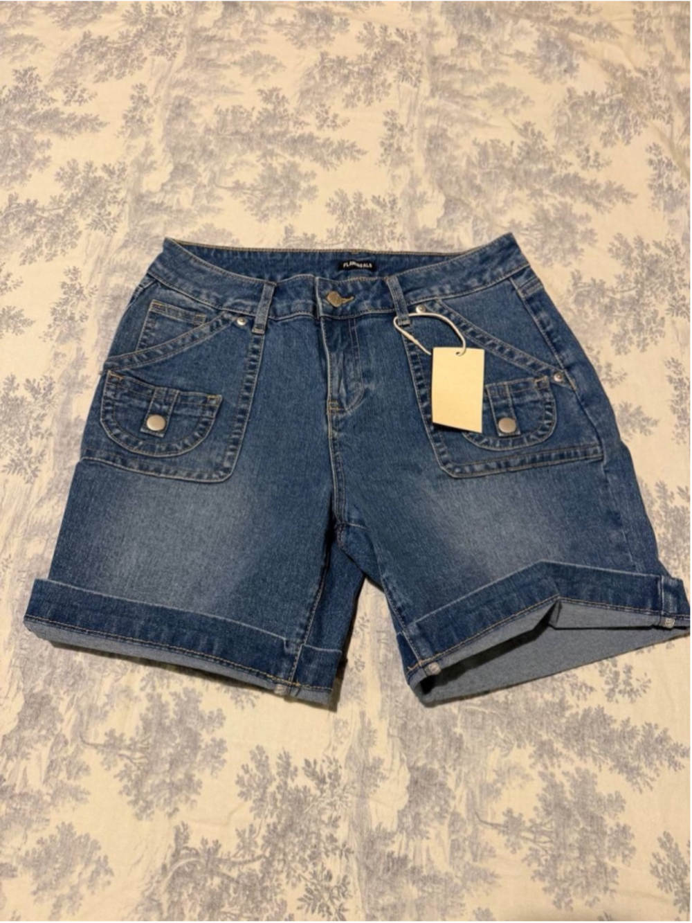 Flamingals Jean Mid Waist Stretchy Patch Pocket Pockets Shorts M - Picture 3 of 5